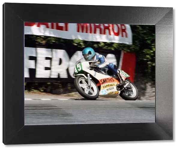 Chris Faulkner (Yamaha) 1984 Junior TT