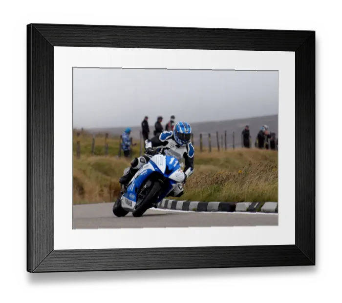 Framed Print : Stephen McKnight (Yamaha) 2011 Junior Manx Grand Prix Framed Print : Stephen McKnight (Yamaha) 2011 Junior Manx Grand Prix