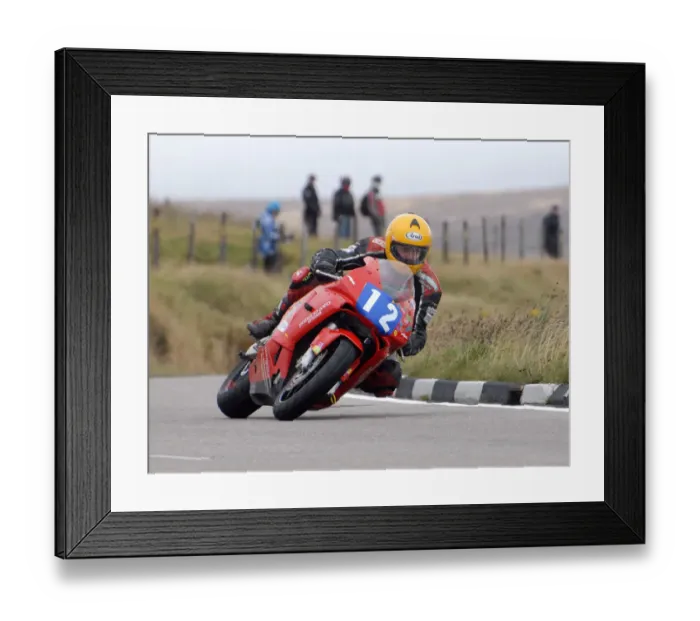 Framed Print : Dave Moffitt (Honda) 2011 Junior Manx Grand Prix