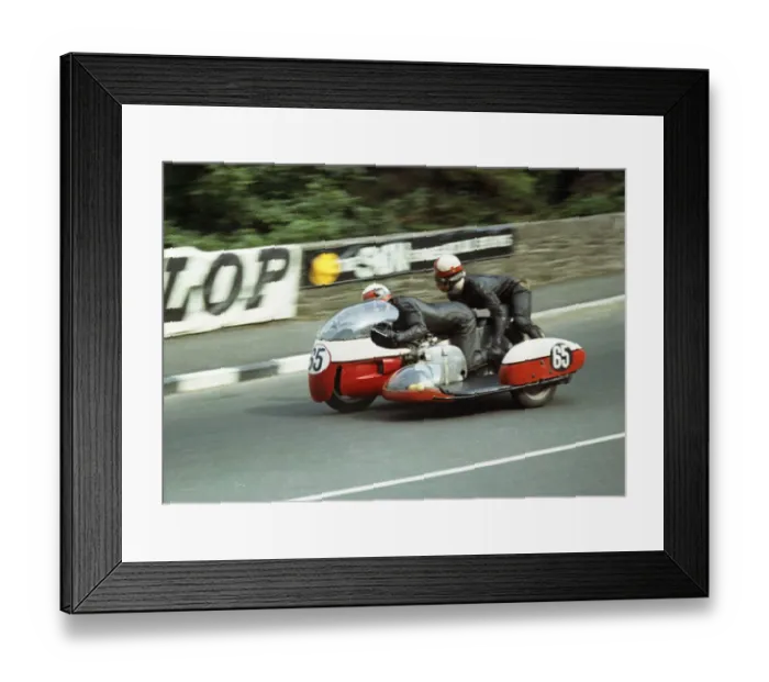 Framed Print : Ian Fillery &s J Chapman (Triumph) 1966 Sidecar TT Framed Print : Ian Fillery &s J Chapman (Triumph) 1966 Sidecar TT