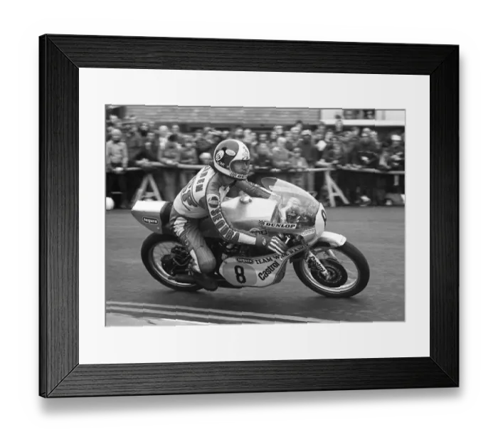 Framed Print : John Weeden (Yamaha) 1977 Senior TT Framed Print : John Weeden (Yamaha) 1977 Senior TT