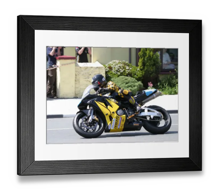 Framed Print : Anita Buxton (Bullock Honda) 2005 Supersport TT Framed Print : Anita Buxton (Bullock Honda) 2005 Supersport TT