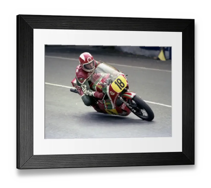 Framed Print : George Fogarty (Suzuki) 1978 Senior TT Framed Print : George Fogarty (Suzuki) 1978 Senior TT