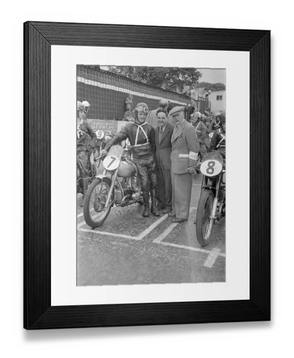 Framed Print : Cyril Griffiths (Douglas) 1950 Junior Clubman TT Framed Print : Cyril Griffiths (Douglas) 1950 Junior Clubman TT