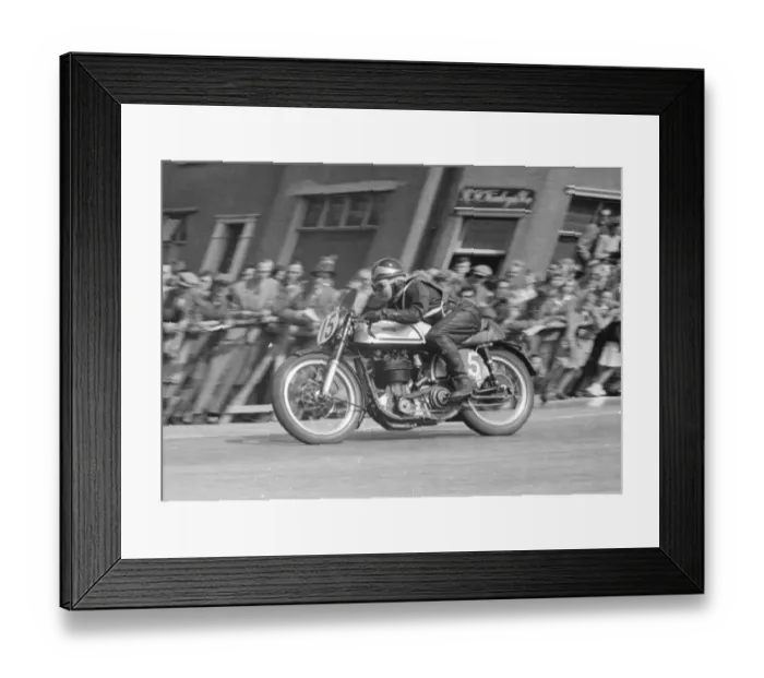 Framed Print : Eddie Grant (Norton) 1955 Senior TT Framed Print : Eddie Grant (Norton) 1955 Senior TT