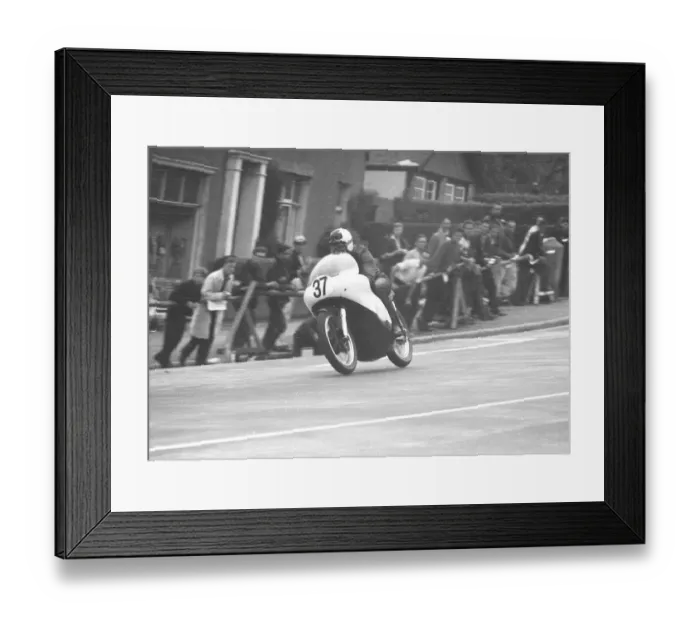 Framed Print : Esso Gunnarsson (Norton) 1963 Junior TT Framed Print : Esso Gunnarsson (Norton) 1963 Junior TT
