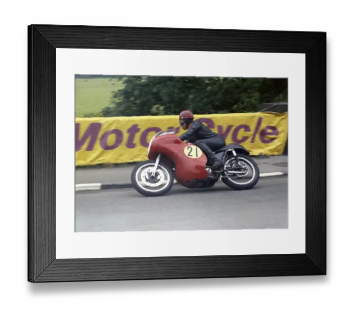 Framed Print : Selwyn Griffiths (Cowles Matchless) 1965 Senior TT Framed Print : Selwyn Griffiths (Cowles Matchless) 1965 Senior TT