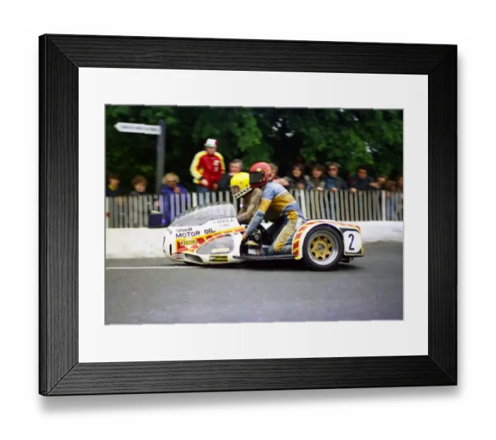 Framed Print : Dick Greasley and Mick Skeels (Yamaha) 1977 Sidecar TT Framed Print : Dick Greasley and Mick Skeels (Yamaha) 1977 Sidecar TT