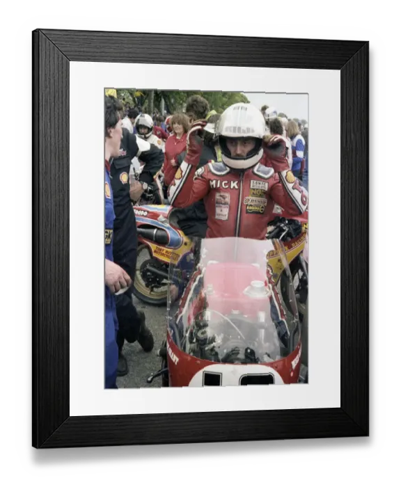 Framed Print : Mick Grant (Honda) 1979 Classic TT Framed Print : Mick Grant (Honda) 1979 Classic TT