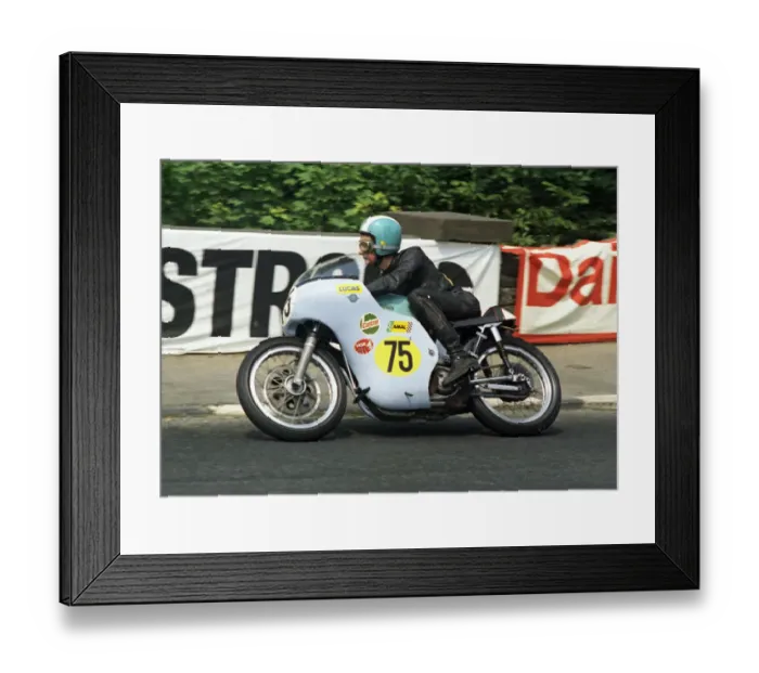 Framed Print : Brian Adams (Norton) 1970 Senior TT Framed Print : Brian Adams (Norton) 1970 Senior TT