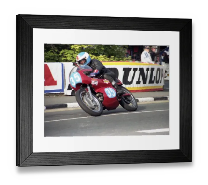 Framed Print : Jack Gow (Aermacchi) 1984 Historic TT Framed Print : Jack Gow (Aermacchi) 1984 Historic TT