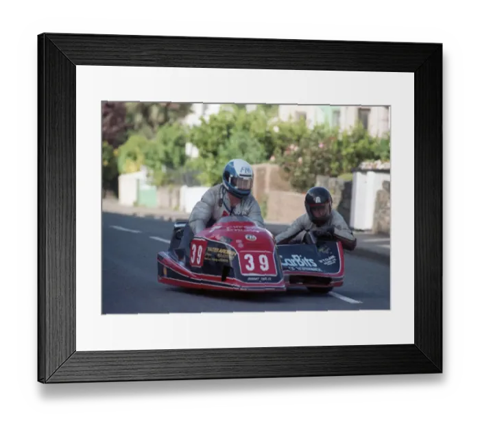 Framed Print : Stuart Applegate & Keith Cornbill (Yamaha) 1990 Sidecar TT Framed Print : Stuart Applegate & Keith Cornbill (Yamaha) 1990 Sidecar TT