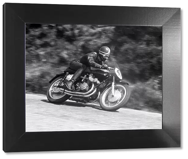 Dickie Dale (Gilera) 1953 Senior TT