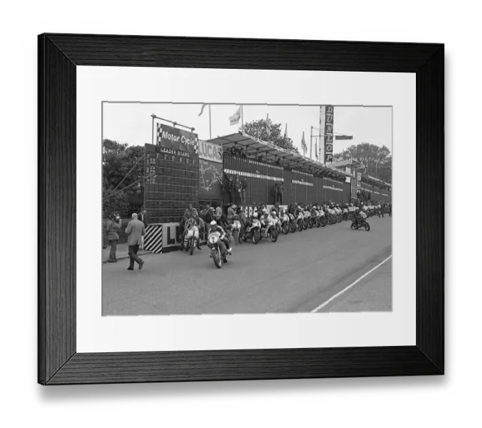 Framed Print : Helmut Dahne (BMW) 1973 Production TT Framed Print : Helmut Dahne (BMW) 1973 Production TT