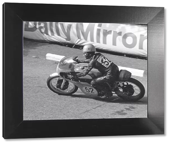Ken Daniels (Norton) 1966 Senior Manx Grand Prix