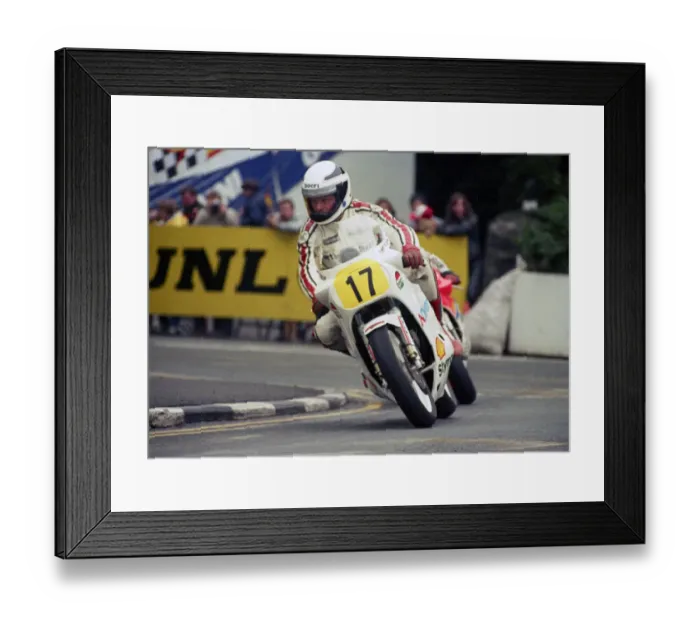 Framed Print : Dave Dean (Suzuki) 1987 Senior TT Framed Print : Dave Dean (Suzuki) 1987 Senior TT