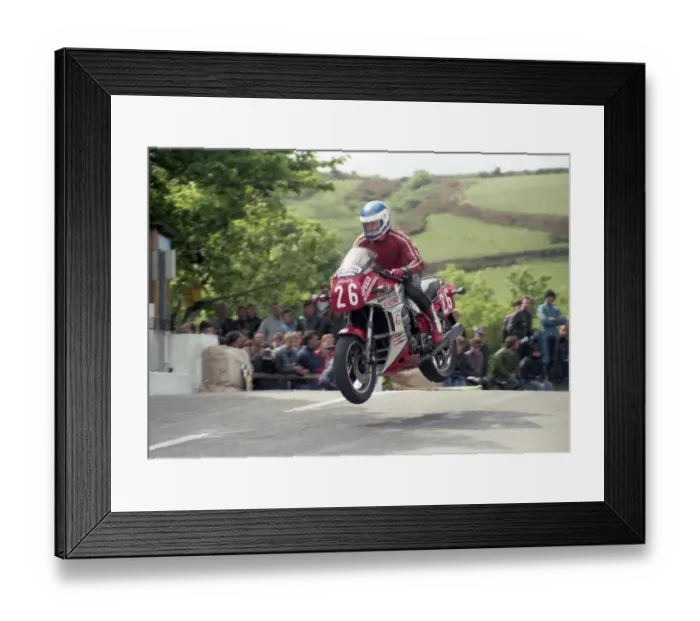 Framed Print : Pete Davies (Kawasaki) 1985 Production TT Framed Print : Pete Davies (Kawasaki) 1985 Production TT