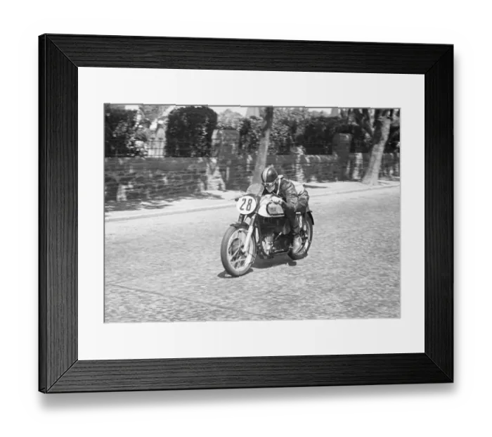 Framed Print : Les Dear (Norton) 1951 Senior TT Framed Print : Les Dear (Norton) 1951 Senior TT