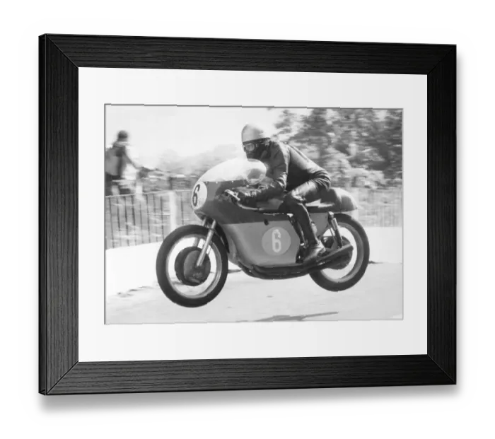 Framed Print : Gary Hocking (MV) 1962 Junior TT Framed Print : Gary Hocking (MV) 1962 Junior TT