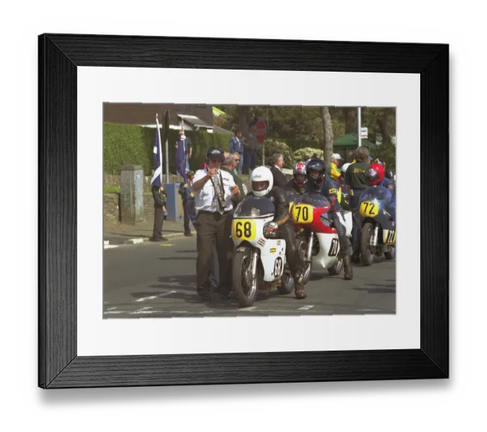 Framed Print : Mick Moreton (Seeley Matchless) 2002 Senior Classic Manx Grand Prix Framed Print : Mick Moreton (Seeley Matchless) 2002 Senior Classic Manx Grand Prix
