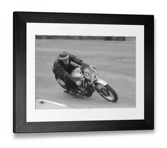 Framed Print : Bill Milne (BSA) 1958 Junior Snaefell Manx Grand Prix Framed Print : Bill Milne (BSA) 1958 Junior Snaefell Manx Grand Prix