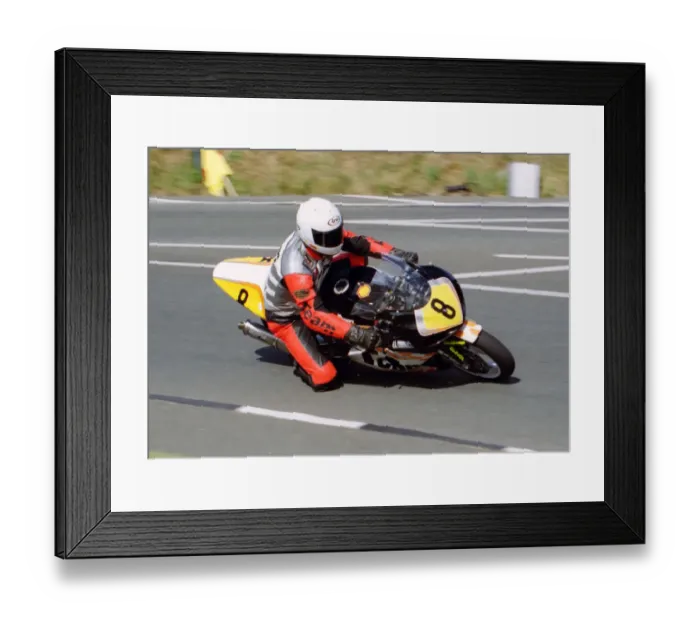 Framed Print : Davy Morgan (Investasure Yamaha) 2003 Senior Manx Grand Prix Framed Print : Davy Morgan (Investasure Yamaha) 2003 Senior Manx Grand Prix