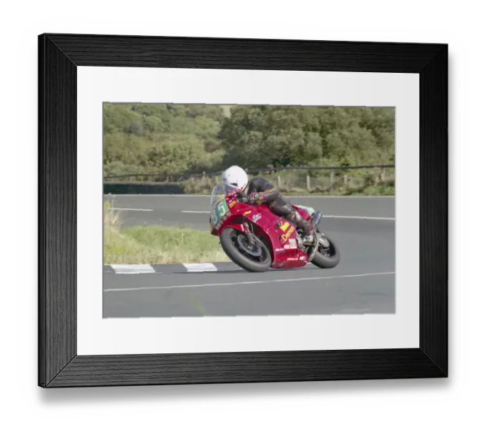 Framed Print : Mick Moreton (Honda) 2005 Ultra Lightweight Manx Grand Prix Framed Print : Mick Moreton (Honda) 2005 Ultra Lightweight Manx Grand Prix