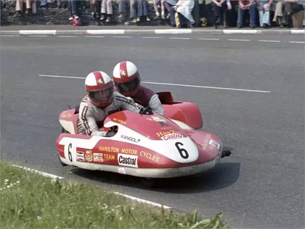 Mac Hobson & Kenny Birch (Ham Yam) 1978 Sidecar TT practice