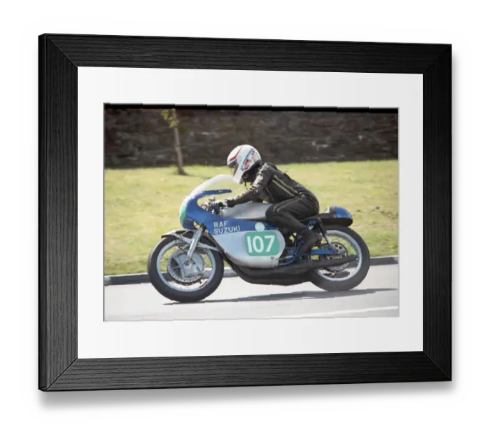 Framed Print : Richard Fitzsimmons (RAF Suzuki) 1990 Lightweight Classic Manx Grand Prix Framed Print : Richard Fitzsimmons (RAF Suzuki) 1990 Lightweight Classic Manx Grand Prix