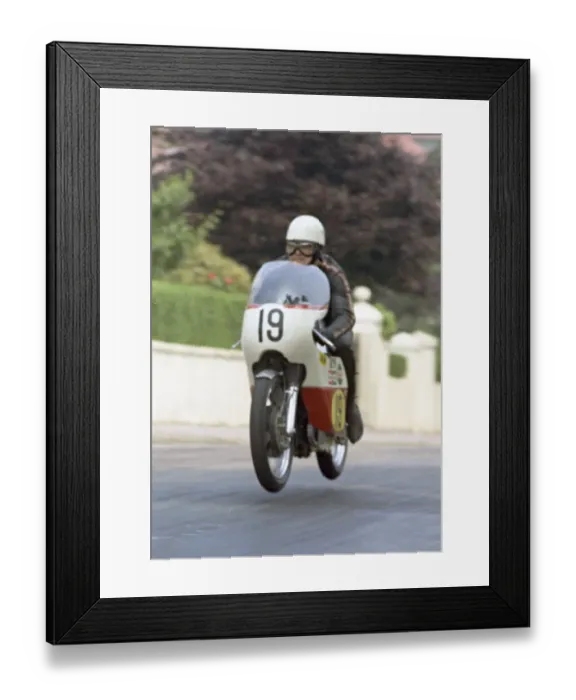 Framed Print : Barry Randle (Seeley) 1970 Senior TT Framed Print : Barry Randle (Seeley) 1970 Senior TT