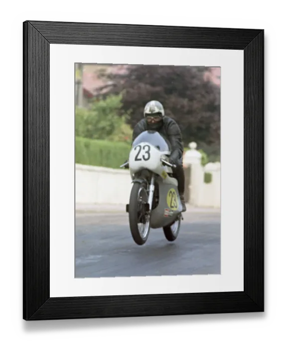 Framed Print : Steve Spencer (Norton) 1970 Senior TT