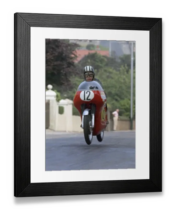 Framed Print : Brian Steenson (Seeley) 1970 Senior TT Framed Print : Brian Steenson (Seeley) 1970 Senior TT