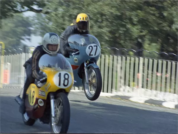 Cyril Crosby (Seeley) and John Cowie (Dresda) 1971 Senior Manx Grand Prix