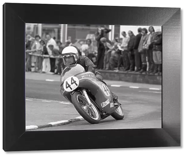 Brian Penfold (Kettle Norton) 1975 Senior Manx Grand Prix