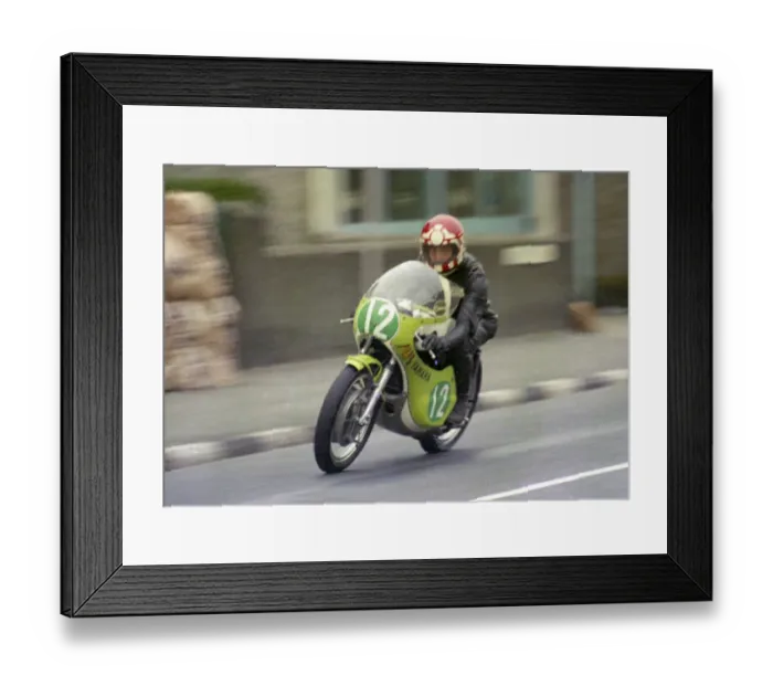Framed Print : Keith Webb (Yamaha) 1976 Lightweight Manx Grand Prix Framed Print : Keith Webb (Yamaha) 1976 Lightweight Manx Grand Prix