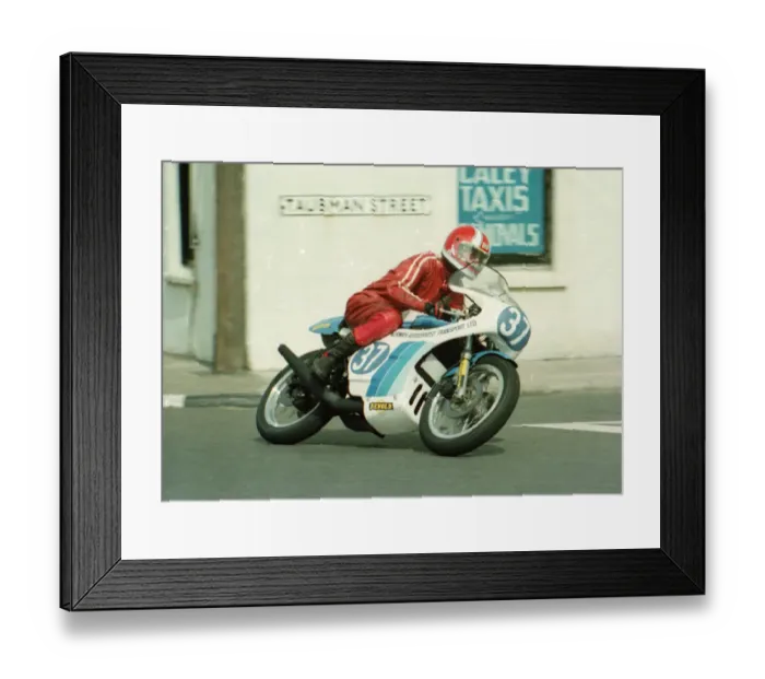 Framed Print : Mike Baxter (Yamaha) 1983 Junior Manx Grand Prix Framed Print : Mike Baxter (Yamaha) 1983 Junior Manx Grand Prix