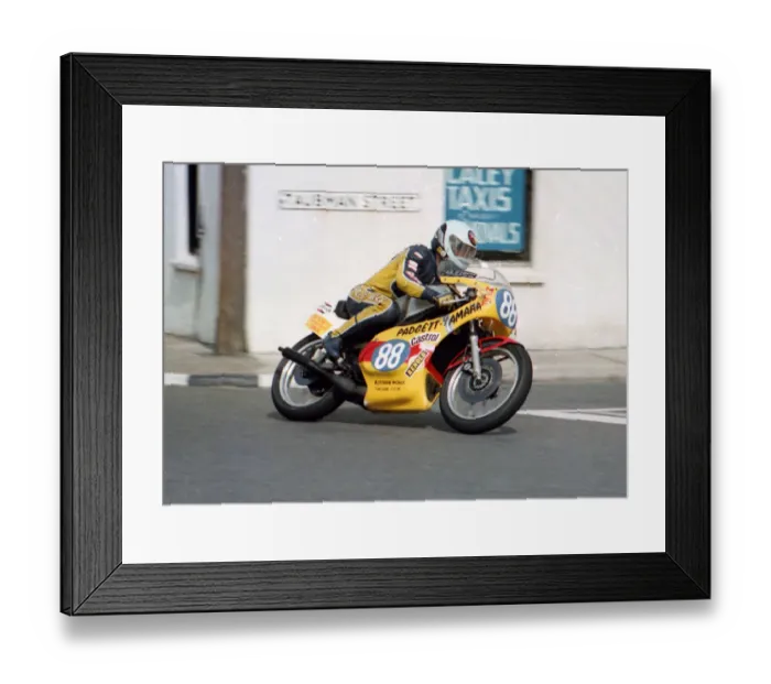 Framed Print : Sean Collister (Yamaha) 1983 Junior Manx Grand Prix Framed Print : Sean Collister (Yamaha) 1983 Junior Manx Grand Prix
