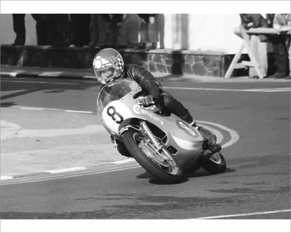 Keith Webb (Yamaha) 1977 Lightweight Manx Grand Prix