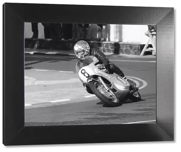 Keith Webb (Yamaha) 1977 Lightweight Manx Grand Prix