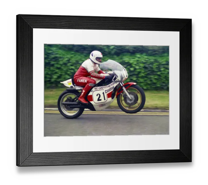 Framed Print : Stu Avant (Yamaha) 1977 Classic TT Framed Print : Stu Avant (Yamaha) 1977 Classic TT