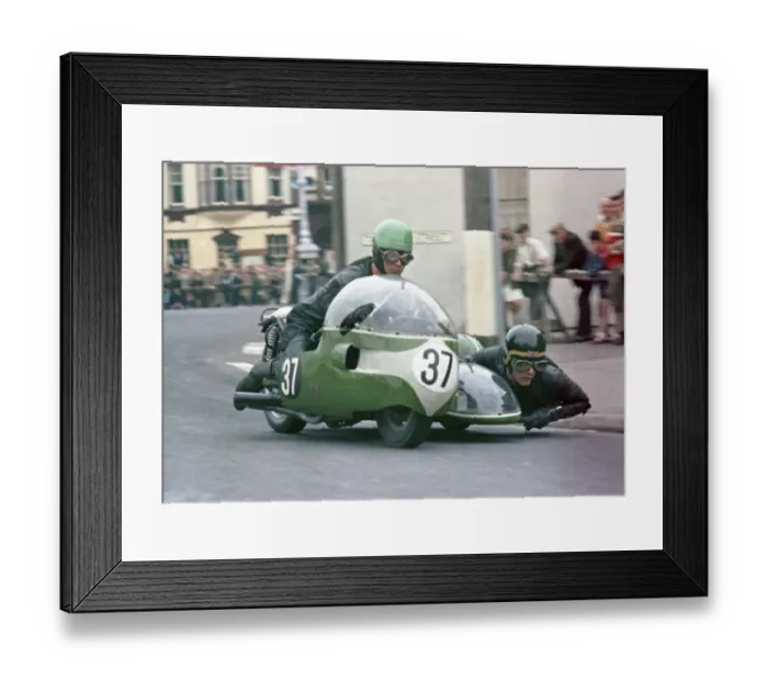 Framed Print : Fred Ellis & M L Hosgood (Triumph) 1966 Sidecar TT Framed Print : Fred Ellis & M L Hosgood (Triumph) 1966 Sidecar TT