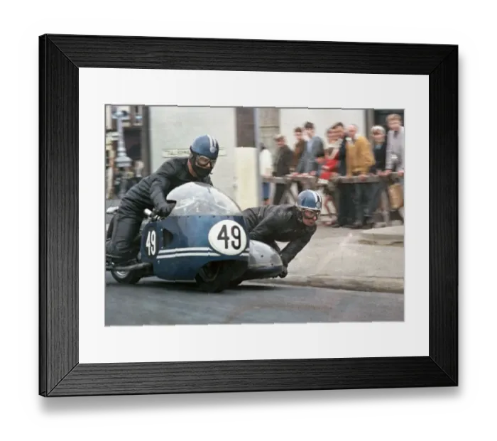 Framed Print : Eric Wilmott & M D Duncan (Triumph) 1966 Sidecar TT