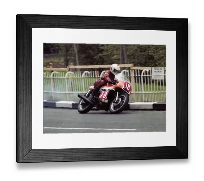 Framed Print : Mick Poxon (Triumph) 1980 Formula One TT Framed Print : Mick Poxon (Triumph) 1980 Formula One TT