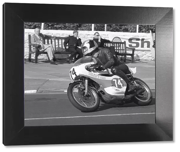 John Giffin (Yamaha) 1977 Lightweight Manx Grand Prix