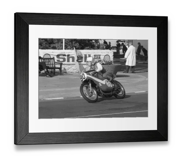 Framed Print : Dave Coombes (Suzuki) 1977 Lightweight Manx Grand Prix Framed Print : Dave Coombes (Suzuki) 1977 Lightweight Manx Grand Prix
