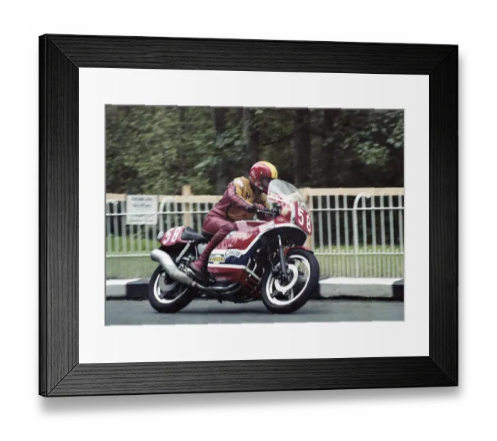 Framed Print : John Oldfield (Honda) 1980 Formula One TT Framed Print : John Oldfield (Honda) 1980 Formula One TT