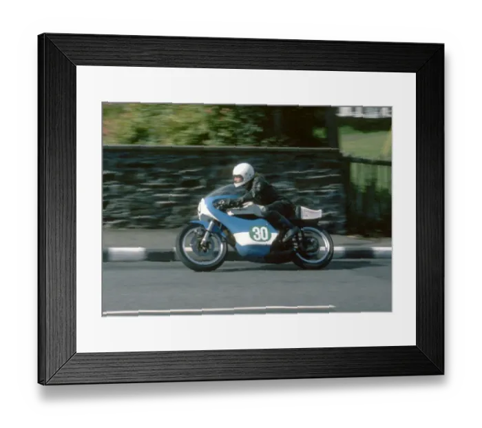 Framed Print : Decca Kelly (Yamaha) 1978 Lightweight Manx Grand Prix Framed Print : Decca Kelly (Yamaha) 1978 Lightweight Manx Grand Prix