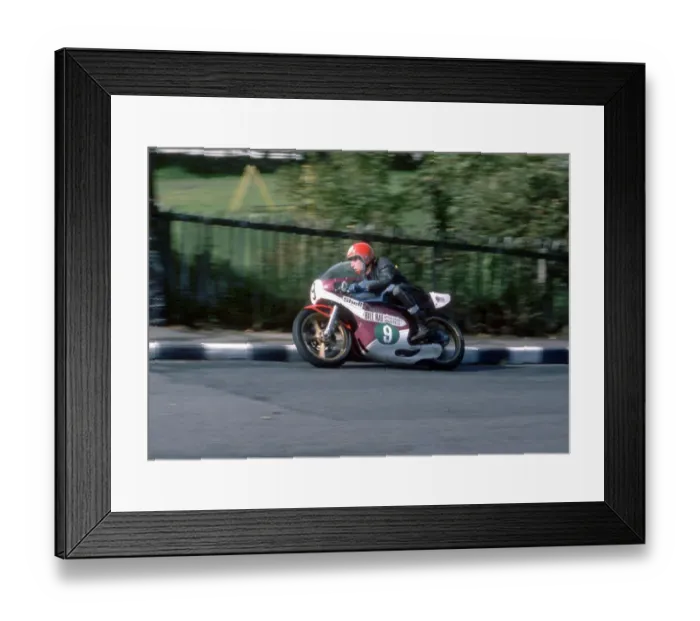 Framed Print : Alec Swallow (Maxton Yamaha) 1978 Lightweight Manx Grand Prix Framed Print : Alec Swallow (Maxton Yamaha) 1978 Lightweight Manx Grand Prix