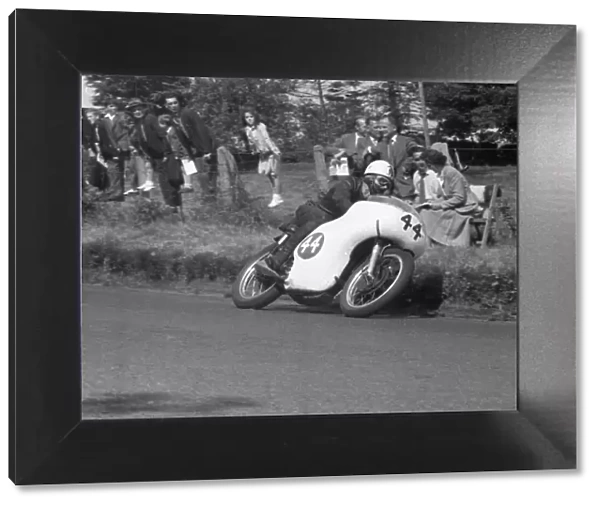 Bob Brown (Norton) 1959 Junior Ulster Grand Prix