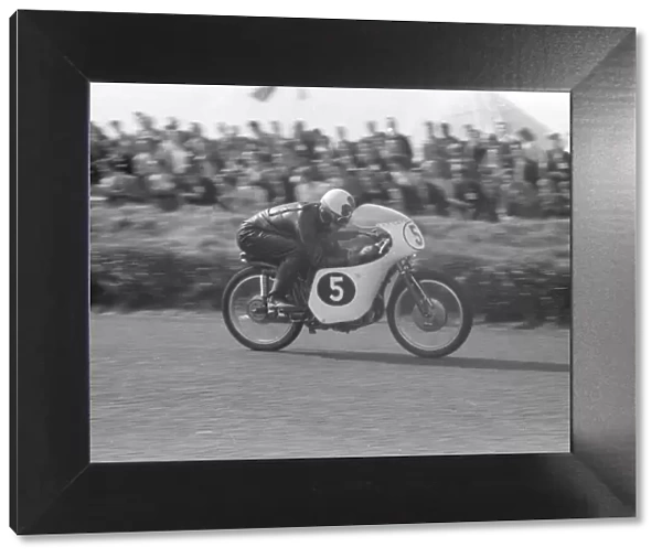 Harry Dunlop (MV) 1959 Ultra Lightweight Ulster Grand Prix